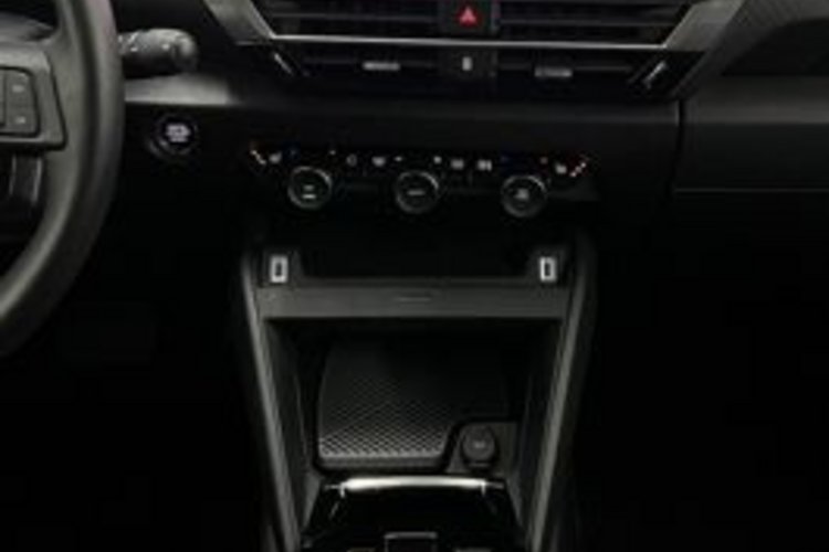 Citroën C4 X C4 X ELEKTRO 136 MAX KAMERA+HUD+ACC+WÄRMEPUMPE