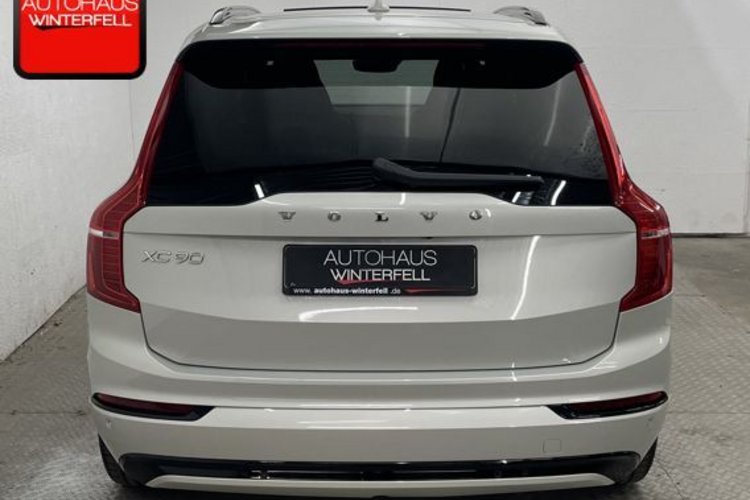 Volvo XC90 XC90 T8 R-DESIGN RECH AWD 7SITZ+PANO+AHK+STANDH+