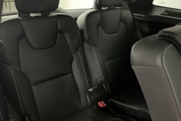 Volvo XC90 XC90 B5 D AWD Plus Dark 7SITZ+PANO+AHK+MEMORY+