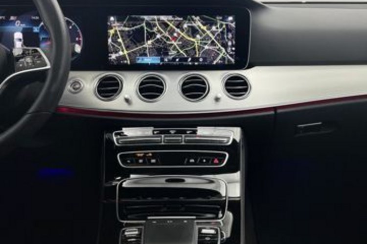 Mercedes-Benz E 400 E 400 d 4M AVANTGARDE ESD+AIRMATIC+BURMESTER+LED