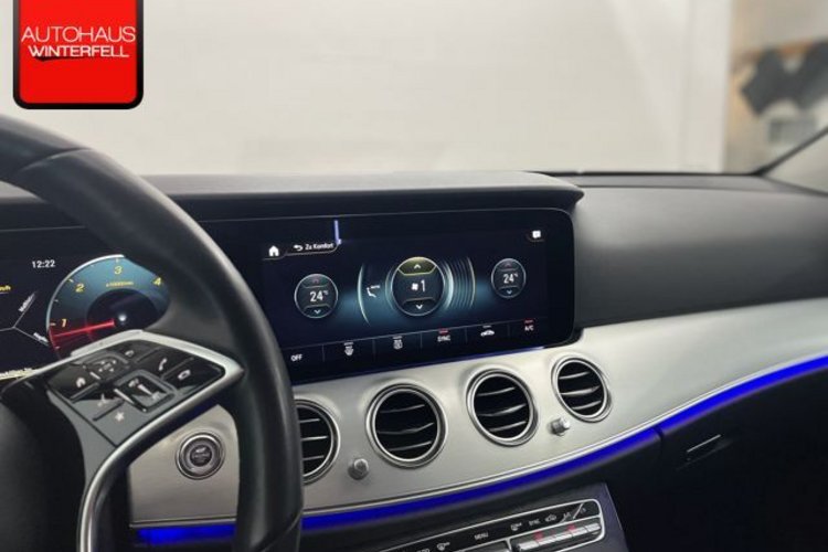 Mercedes-Benz E 300 E 300 d 4M AVANTGARDE AHK+KEYLESS+DISTRONIC+MBUX