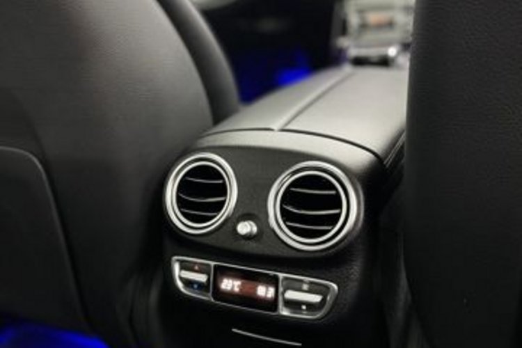 Mercedes-Benz E 220 E 220 d EXCLUSIVE SCHIEBEDACH+360+AHK+LED+3ZONEN