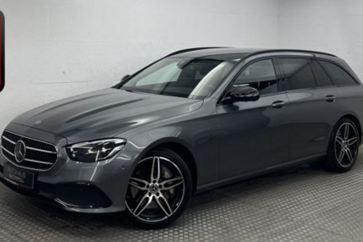 Mercedes-Benz E 400 E 400 d T 4M AVANTGARDE NIGHT AMG 19Z+LUFT+MEMO+