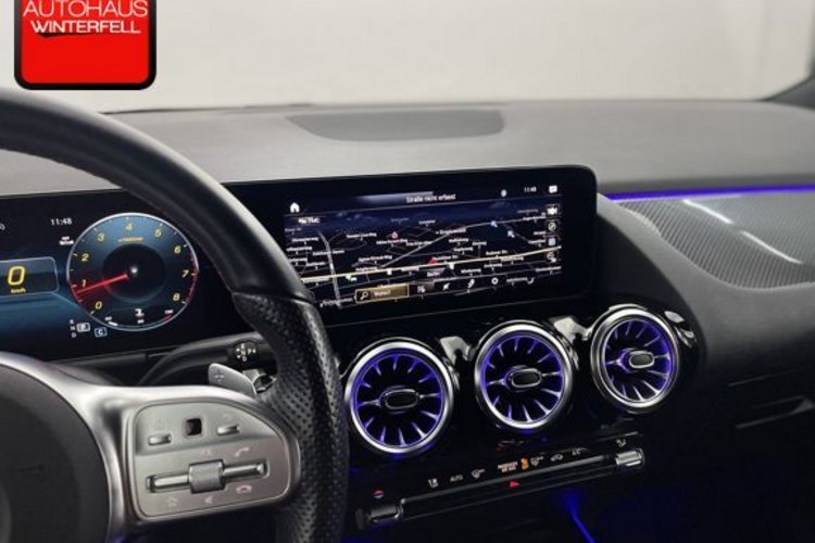 Mercedes-Benz GLA 200 GLA 200 AMG CARBON LED+20Z+KAMERA+MBUX+CARPLAY+