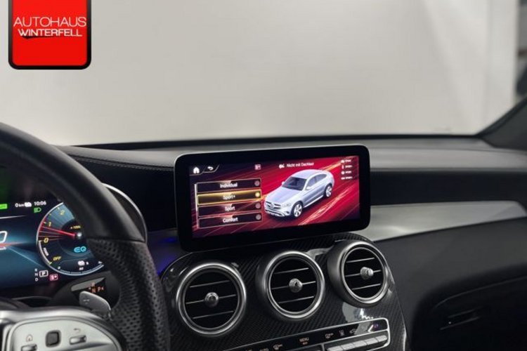 Mercedes-Benz GLC 300 GLC 300 de Coupe 4M AMG NIGHT CARBON AIRMATIC+