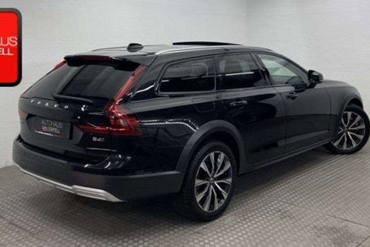 Volvo V90 Cross Country V90 Cross Country Plus B4 AWD PANO+360+AHK+MEMO+