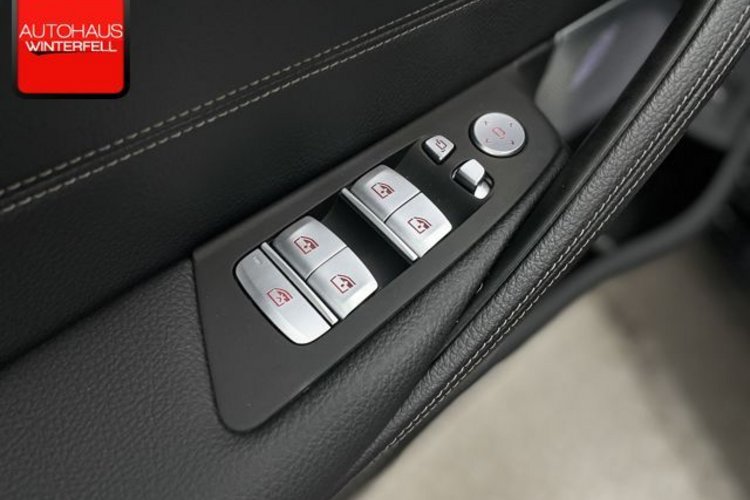 BMW 520 520 d xDrive Luxury Line INDIVIDUAL+PANO+B&amp;W+HUD