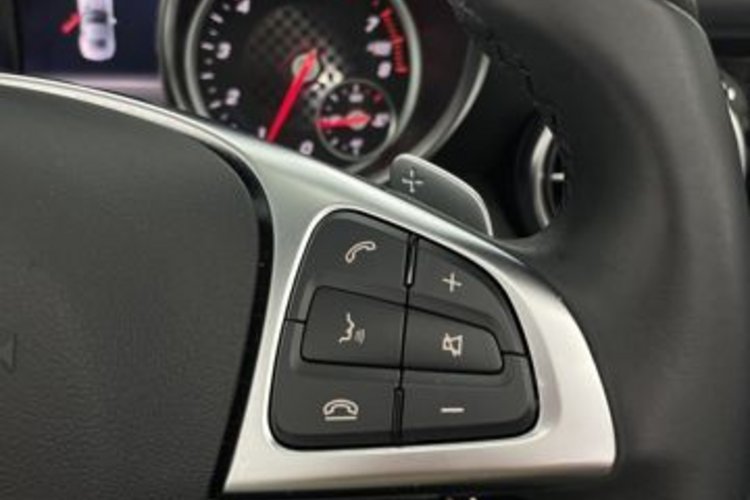Mercedes-Benz SLC 200 SLC 200 AMG FINAL EDITION PANO+LED+MEMO+AIRSCARF