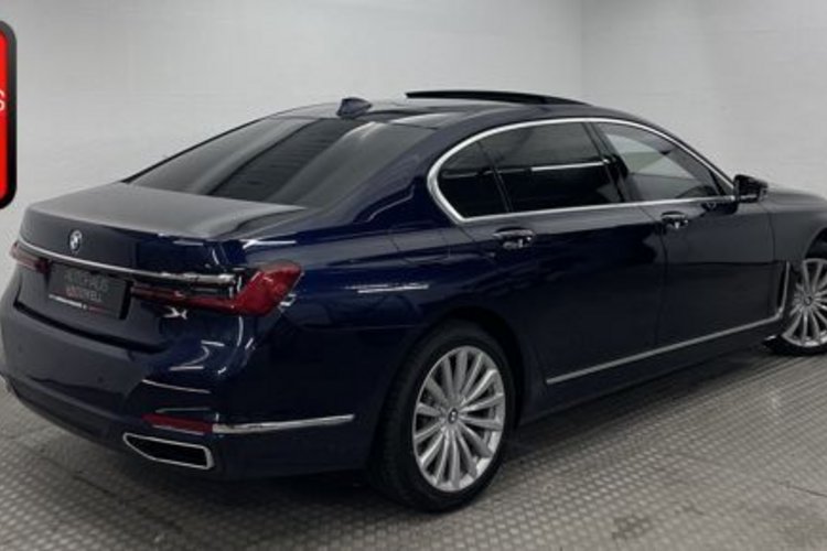 BMW 730 730 Ld xD LANG INDIVIDUAL+PANO-SKY+EXECUTIVE+