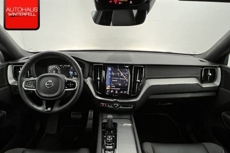 Volvo XC60 XC60 T8 AWD R-DESIGN PANO+LUFT+22Z+HUD+H&amp;K+STAND