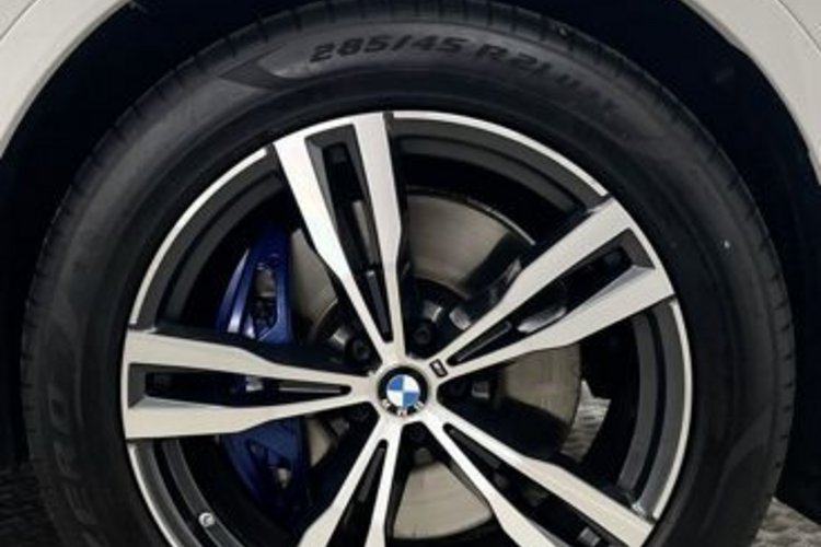 BMW X7 X7 xDrive 40 d M SPORT 7SITZ+PANO-SKY+2ACHS-LUFT