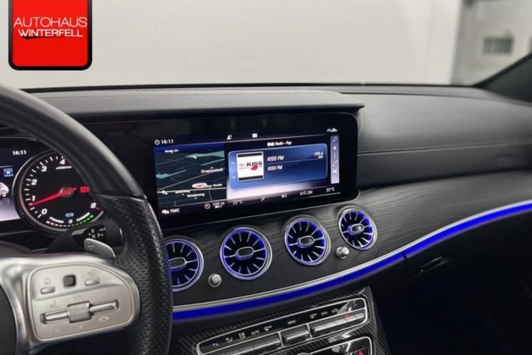 Mercedes-Benz E 300 E 300 T AMG LINE SCHIEBEDACH+KAMERA+CARPLAY+LED