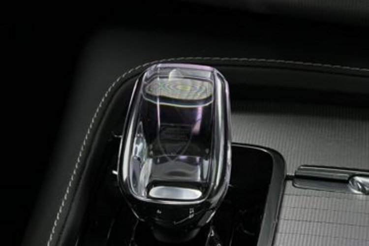 Volvo XC90 XC90 B5 D ULTIMATE BRIGHT 7SITZ+PANO+B&amp;W+NUBUK+