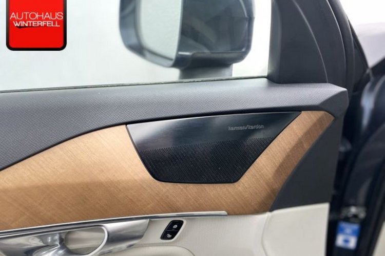 Volvo XC90 XC90 B5 AWD PANO+22Z+HUD+H&amp;K+KAMERA+LED+ALARM+