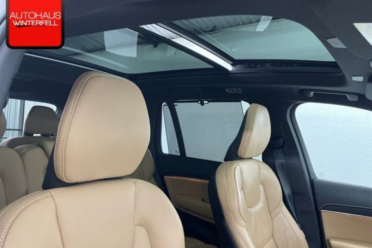 Volvo XC90 XC90 T8 INSCRIPTION RECH AWD 7SITZ+PANO+AHK+MEMO