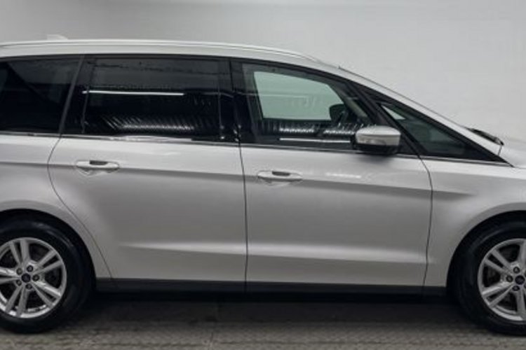 Ford Galaxy Galaxy 2.0 Titanium 7SITZ+PANO+AHK+MEMORY+KAMERA