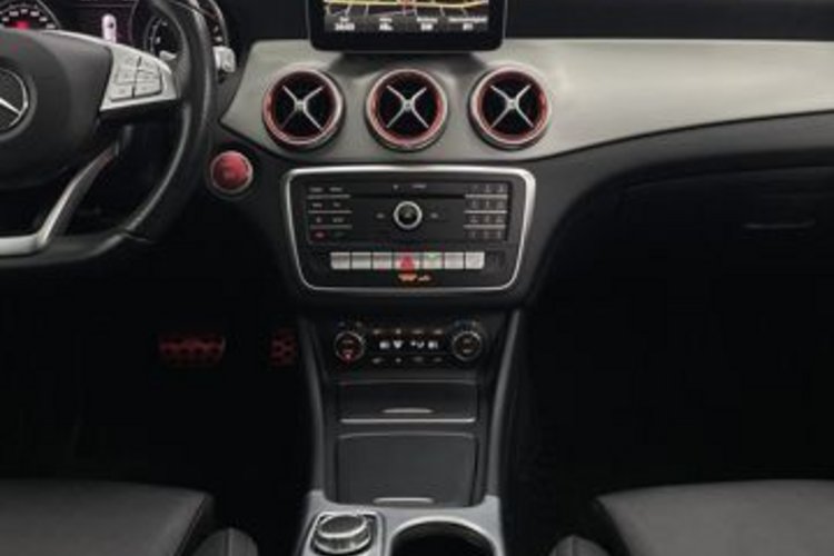 Mercedes-Benz CLA Shooting Brake CLA Shooting Brake 250 4M AMG NIGHT PANO+MEMORY+
