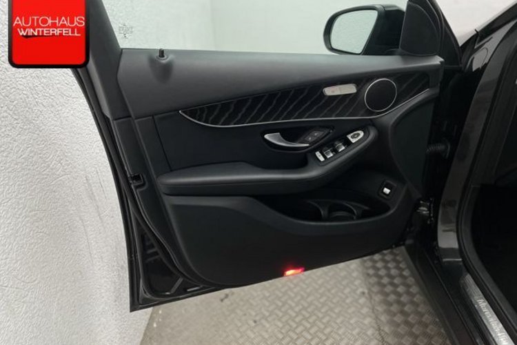 Mercedes-Benz GLC 200 GLC 200 d 4M NIGHT PANO+LED+KAMERA+MBUX+CARPLAY+