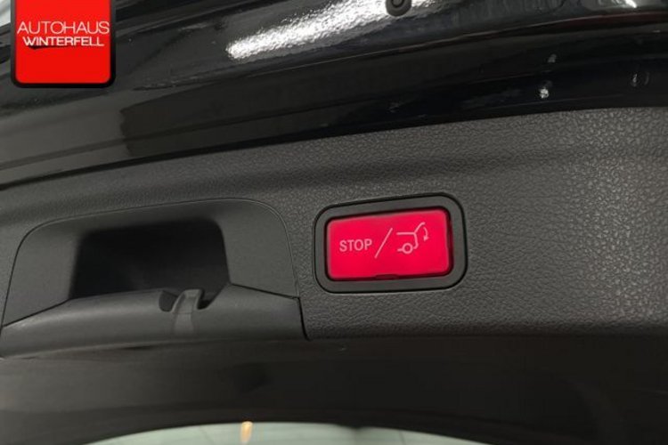 Mercedes-Benz GLE 400 GLE 400 d 4M AMG PANO+AHK+360+AIRMATIC+MEMO+BURM