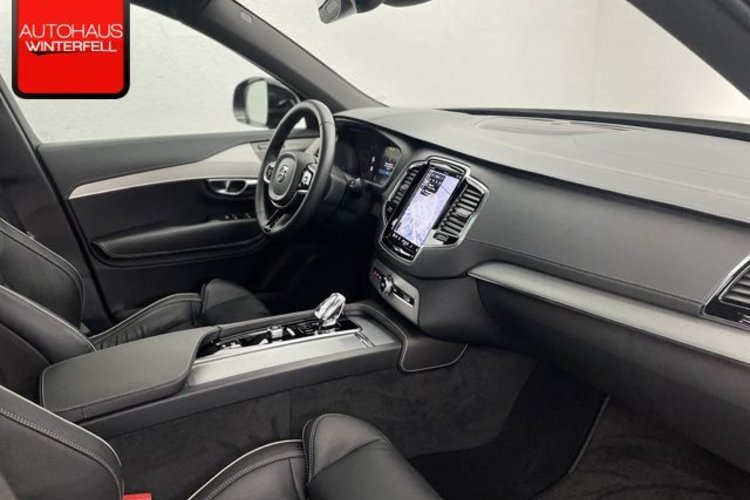 Volvo XC90 XC90 B5 D AWD Plus Dark 7SITZ+PANO+AHK+MEMORY+