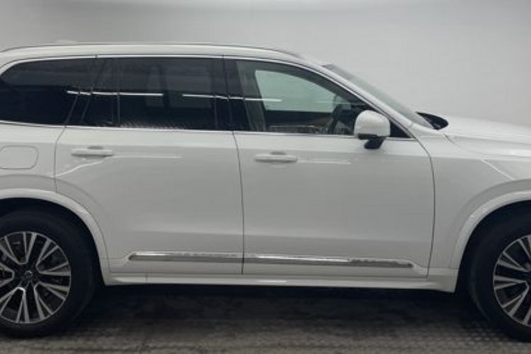 Volvo XC90 XC90 Rech T8 AWD 7SITZ+PANO+AHK+MEMORY+H&amp;K+KAMER