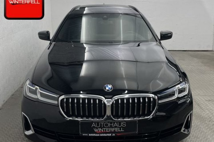 BMW 520 520 d xDrive Luxury Line INDIVIDUAL+PANO+B&amp;W+HUD