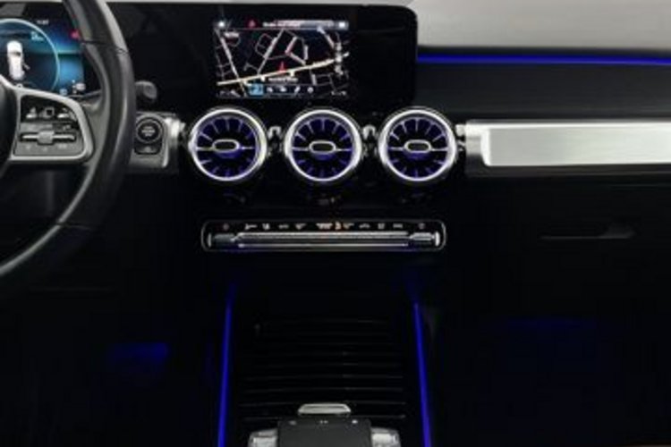 Mercedes-Benz GLB 220 GLB 220 d 4M NIGHT 7SITZER+PANORAMA+AHK+MEMORY+