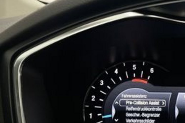 Ford Mondeo Mondeo Turnier 2.0 Titanium AWD PANO+KAMERA+LED+