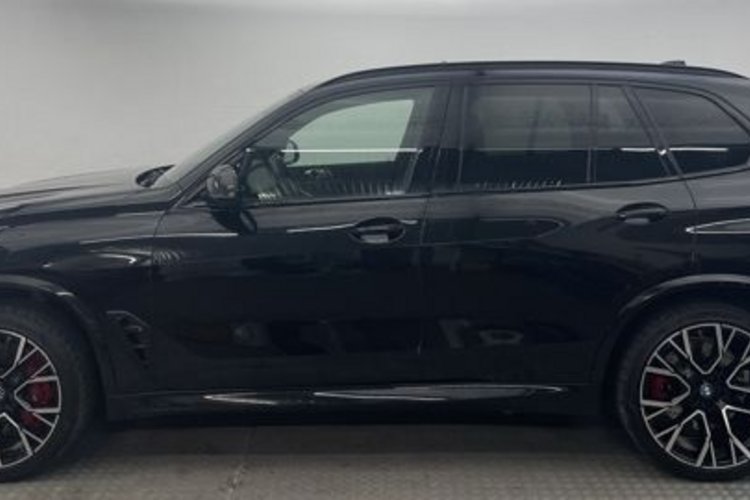 BMW X5 M X5 M COMPETITION CARBON PANO-SKY+B&amp;W+LASER+AHK+