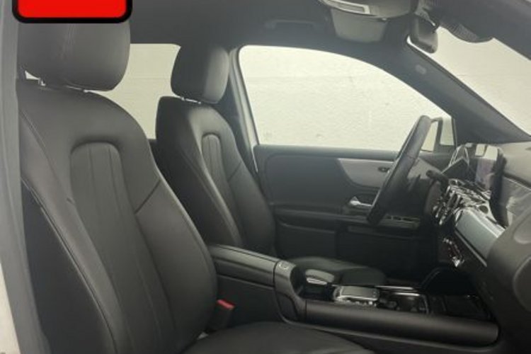 Mercedes-Benz GLB 220 GLB 220 d 7SITZ+DIGITAL+KAMERA+CARPLAY+AUGMENTED