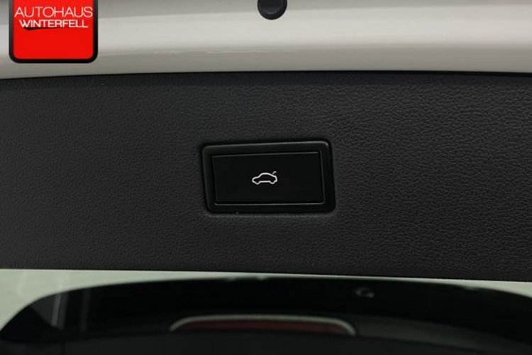 Volkswagen Tiguan Allspace Tiguan Allspace 2.0 TDI R-Line 7SITZ+KAMERA+ACC+