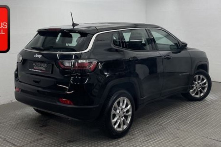 Jeep Compass Compass 1.5 GSE T4 48V e-Hybrid ALTITUDE 360+ACC