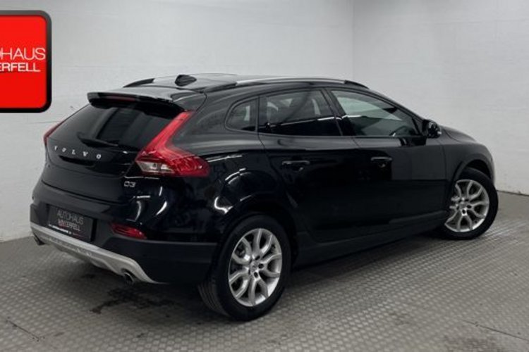Volvo V40 V40 Cross Country D3 Summum PANO+MEMORY+KAMERA+