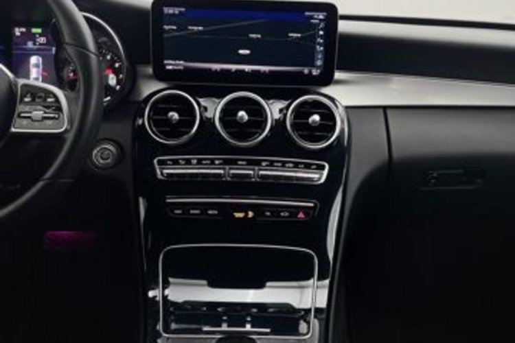Mercedes-Benz C 300 C 300 Avantgarde MULTIBEAM+KAMERA+NAVI+CARPLAY+