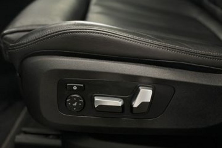BMW X5 X5 xDrive30d M Sport PANO+AHK+HUD+MEMO+STANDHZG+