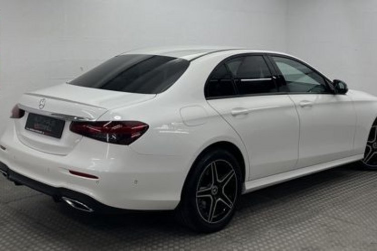 Mercedes-Benz E 400 E 400 d 4M AMG NIGHT MEMO+360+BURMESTER+DISTRO+