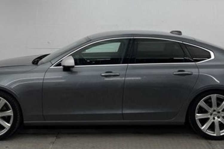 Volvo S90 S90 T6 AWD RDesign AHK+20Z+360+MEMO+INTELLI-SAFE