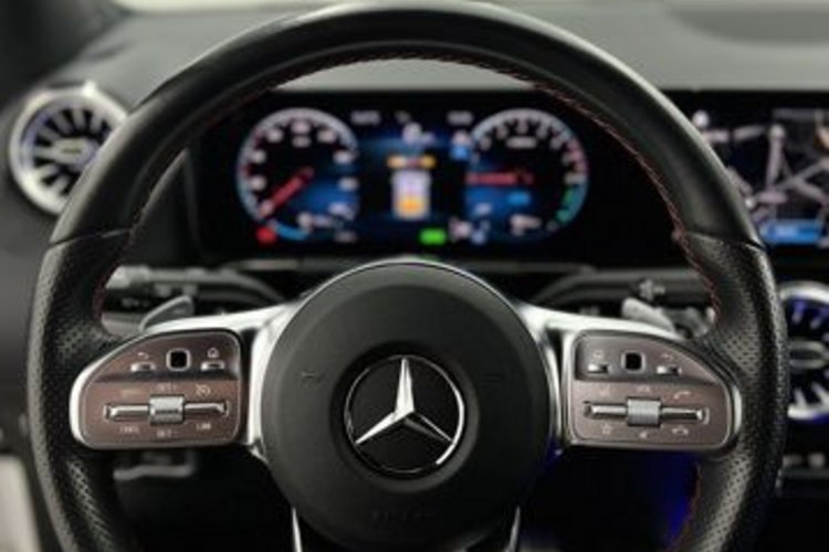 Mercedes-Benz B 250 B 250 e AMG NIGHT CARBON KAMERA+DIGITAL+LED+MBUX