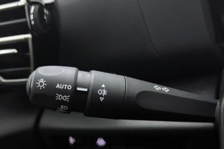 Citroën C4 C4 Hybrid 100 ë-DSC6 YOU KAMERA+NAVI+CARPLAY+DAB