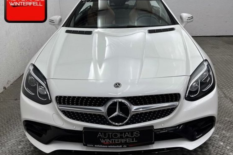 Mercedes-Benz SLC 300 SLC 300 AMG PANO+MEMO+H/K+CARPLAY+AIR-SCARF+