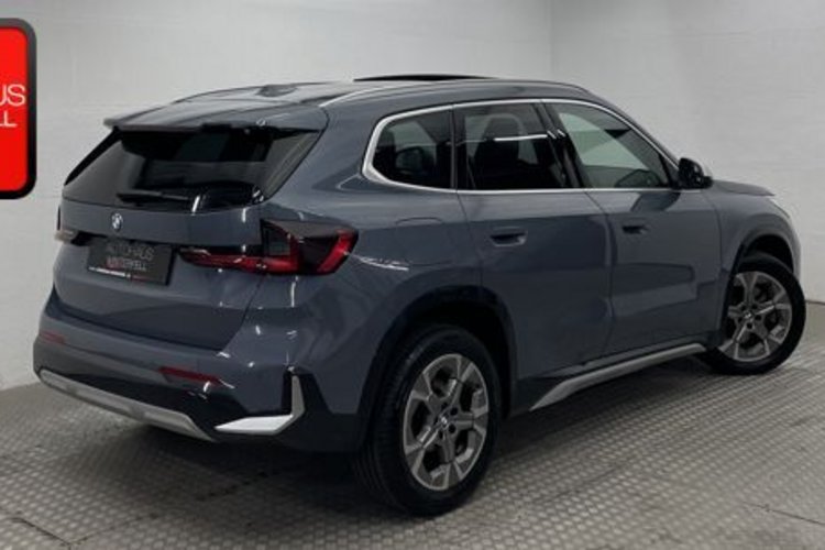 BMW X1 X1 xDrive23d xLine M-LENKRAD+PANO+AHK+MEMO+ACC