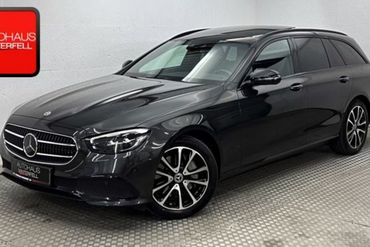 Mercedes-Benz E 200 E 200 T AVANTGARDE NIGHT PANO+MEMORY+KAMERA+LED+