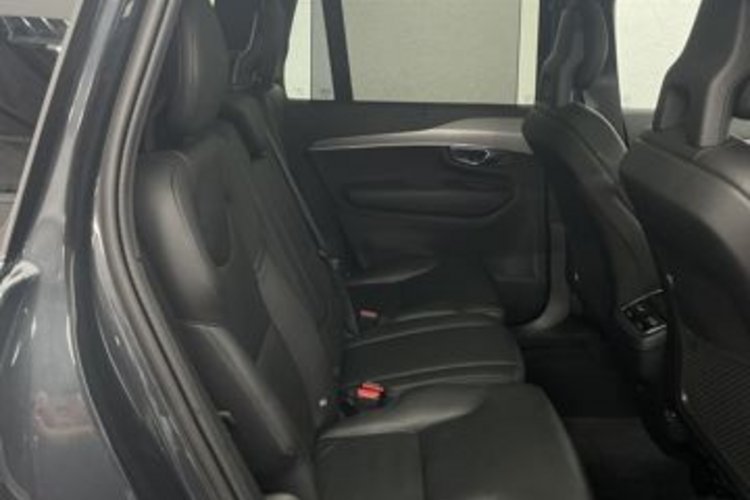 Volvo XC90 XC90 B5 AWD PRO PANO+AHK+MEMORY+STANDHEIZUNG+LED