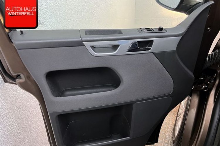Volkswagen T5 Multivan T5 Multivan 2.0 TDI Comfortline 7SITZ+ESD+AHK+
