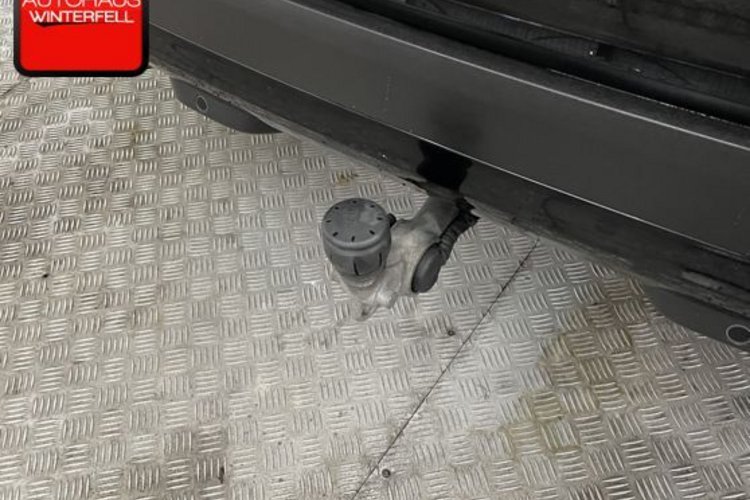 Mercedes-Benz GLC 300 GLC 300 de 4M NIGHT AMG 20Z PANO+AHK+AIR-BODY+