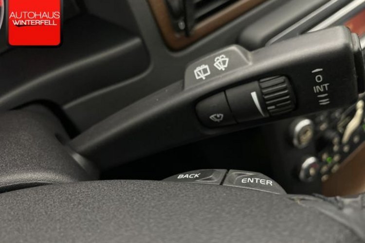 Volvo V70 V70 3.2 GEARTRONIC SUMMUM SITZKLIMA+MEMORY+XENON