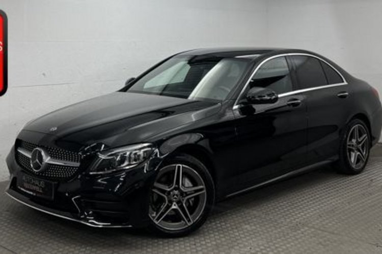 Mercedes-Benz C 220 C 220 d AMG LINE KAMERA+MULTIBEAM+KEYLESS+DISTRO
