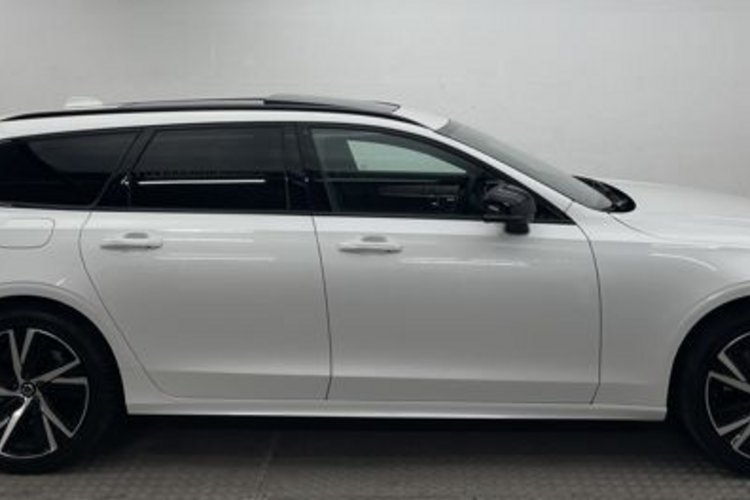 Volvo V90 V90 B4 D PLUS BRIGHT PANO+MEMO+H/K+KEYLESS+ACC+