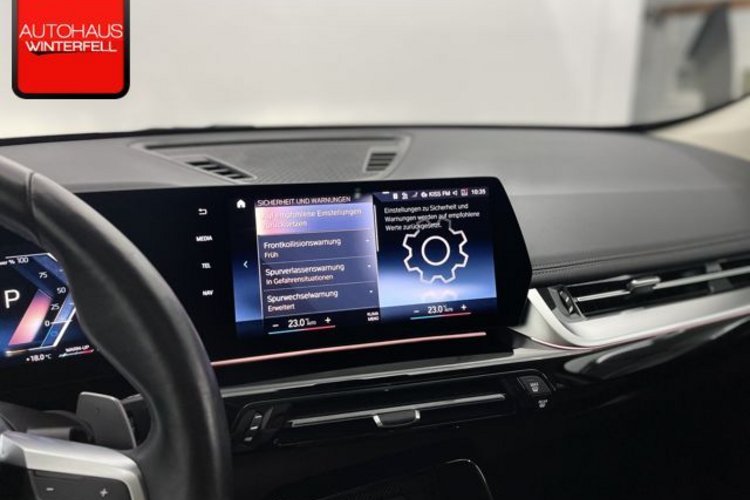 BMW X1 X1 xDrive23d xLine M-LENKRAD+PANO+AHK+MEMO+ACC