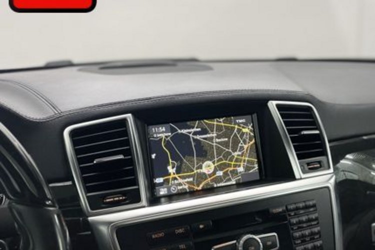 Mercedes-Benz GL 350 GL 350 4M AMG SPORT 7SITZ+GSD+AHK+NACHT+STANDHZG